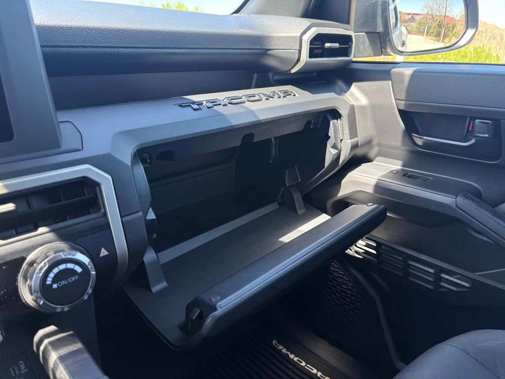 Used 2024 Toyota Tacoma SR image 30