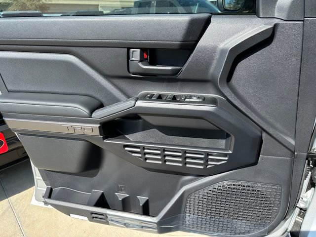 Used 2025 Toyota 4Runner TRD Off-Road image 22