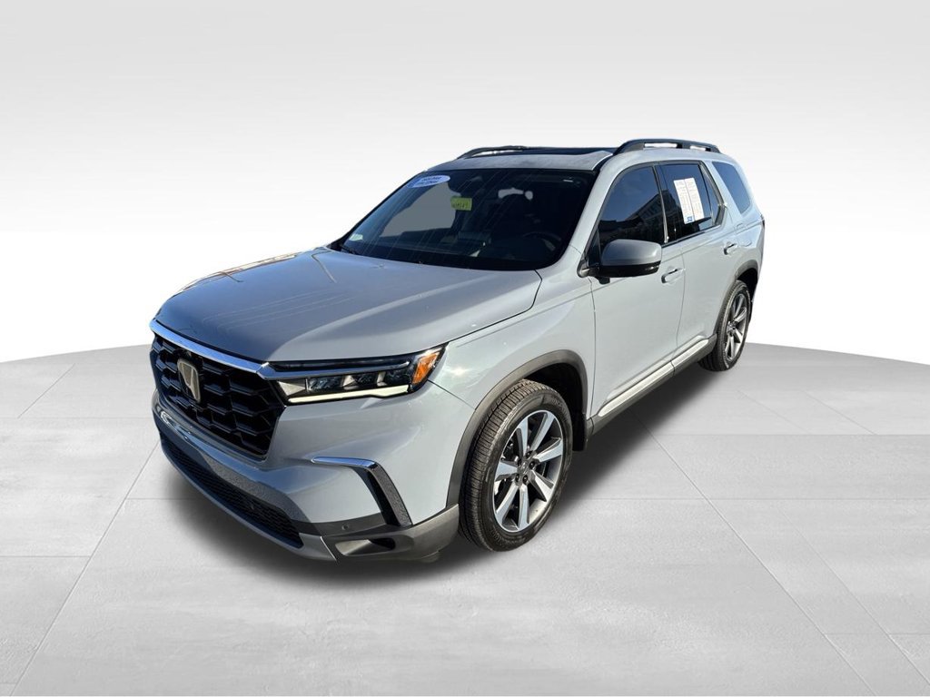 Used 2024 Honda Pilot Elite image 3