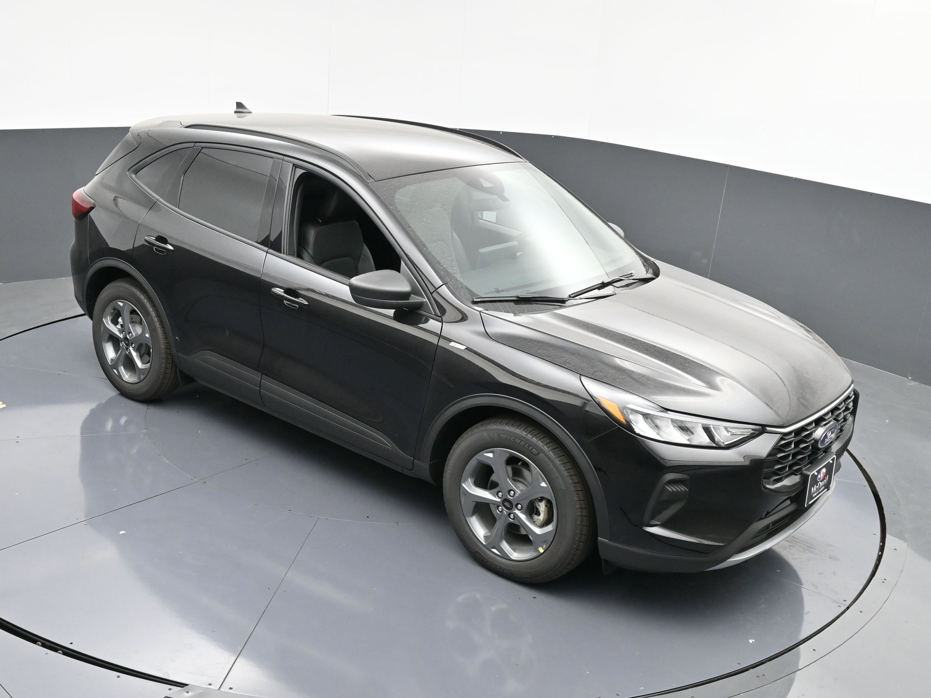 Used 2025 Ford Escape ST-Line w/ Tech Pack #1 image 18