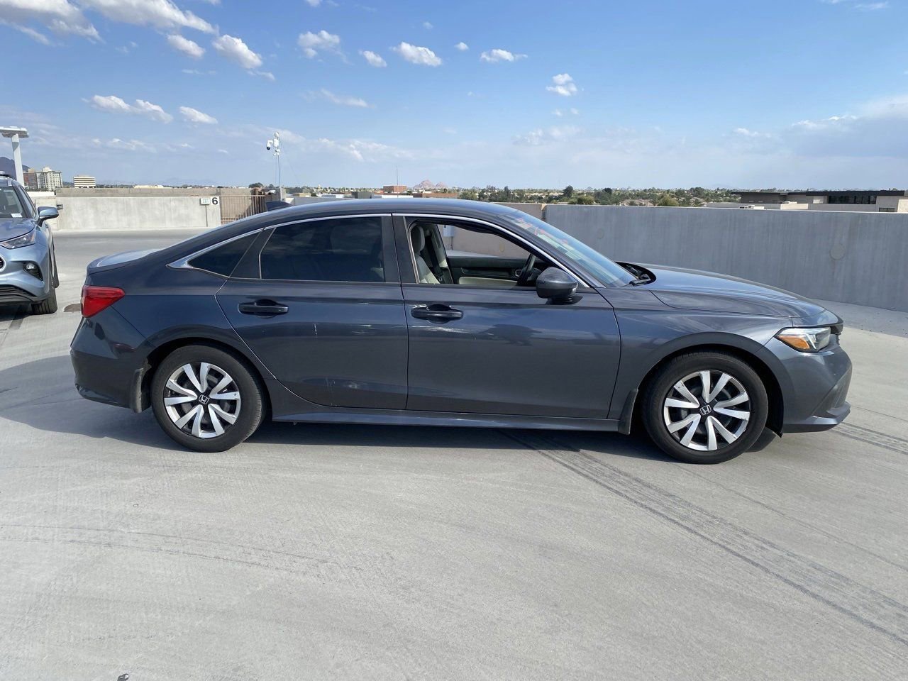 Used 2023 Honda Civic LX image 3