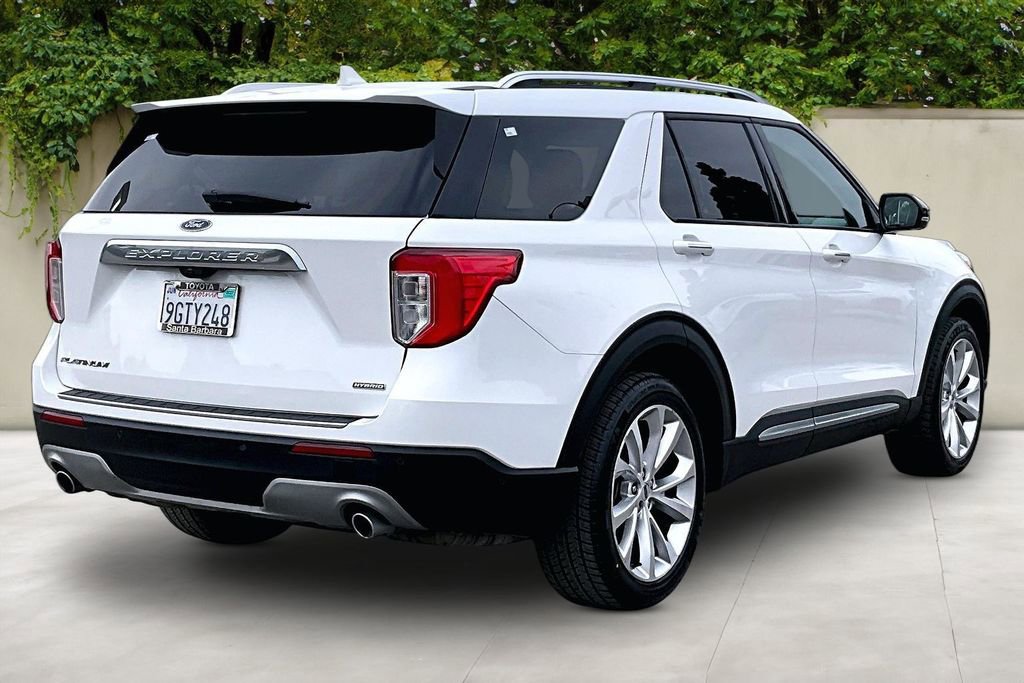 Used 2023 Ford Explorer Platinum w/ Technology Package RWD image 5
