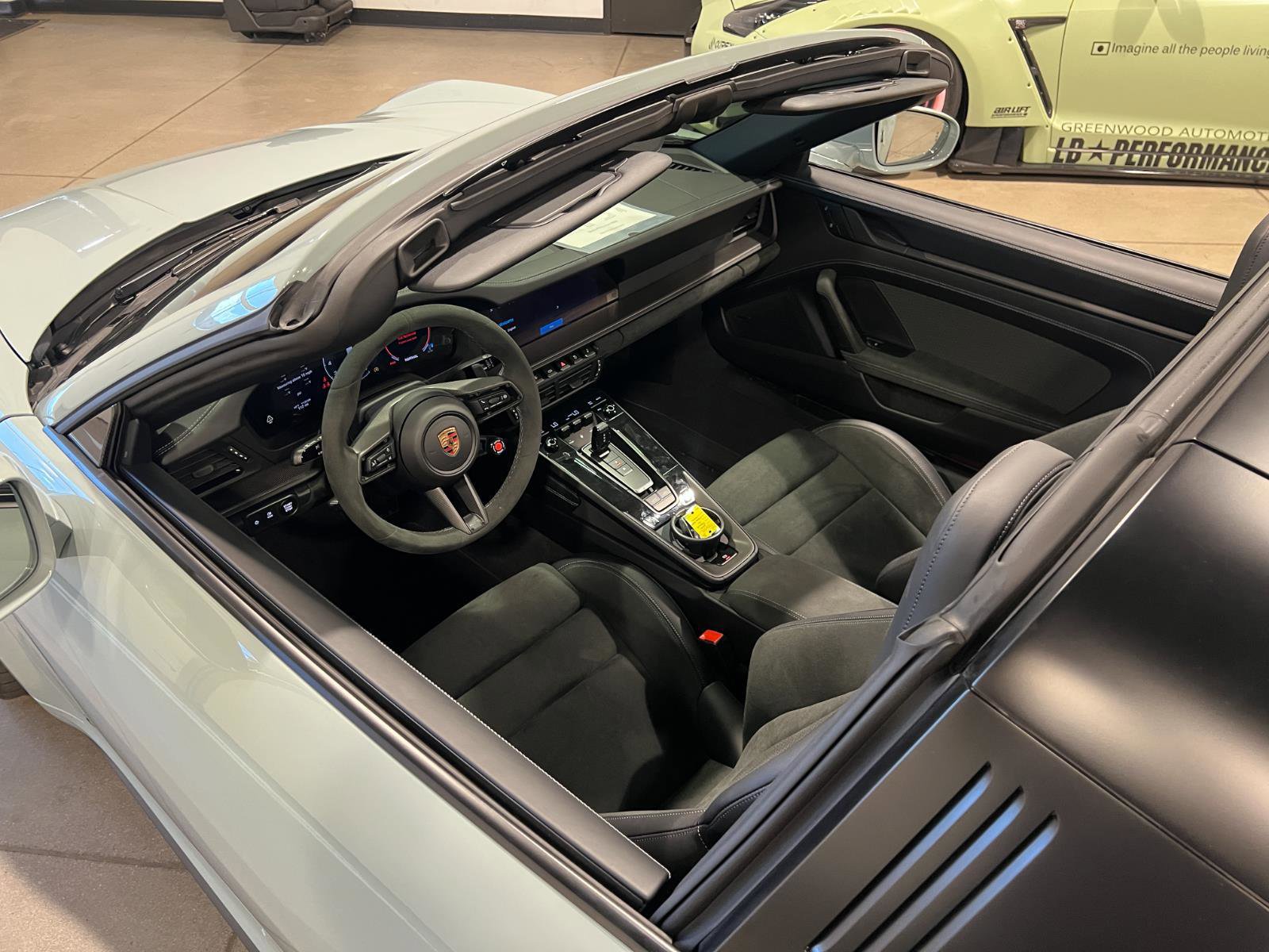 Used 2026 Porsche 911 Targa 4 GTS image 10