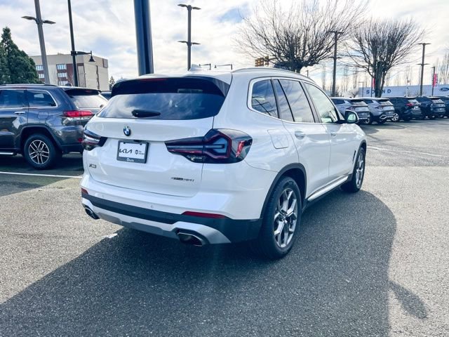 Used 2024 BMW X3 sDrive30i w/ Convenience Package image 7