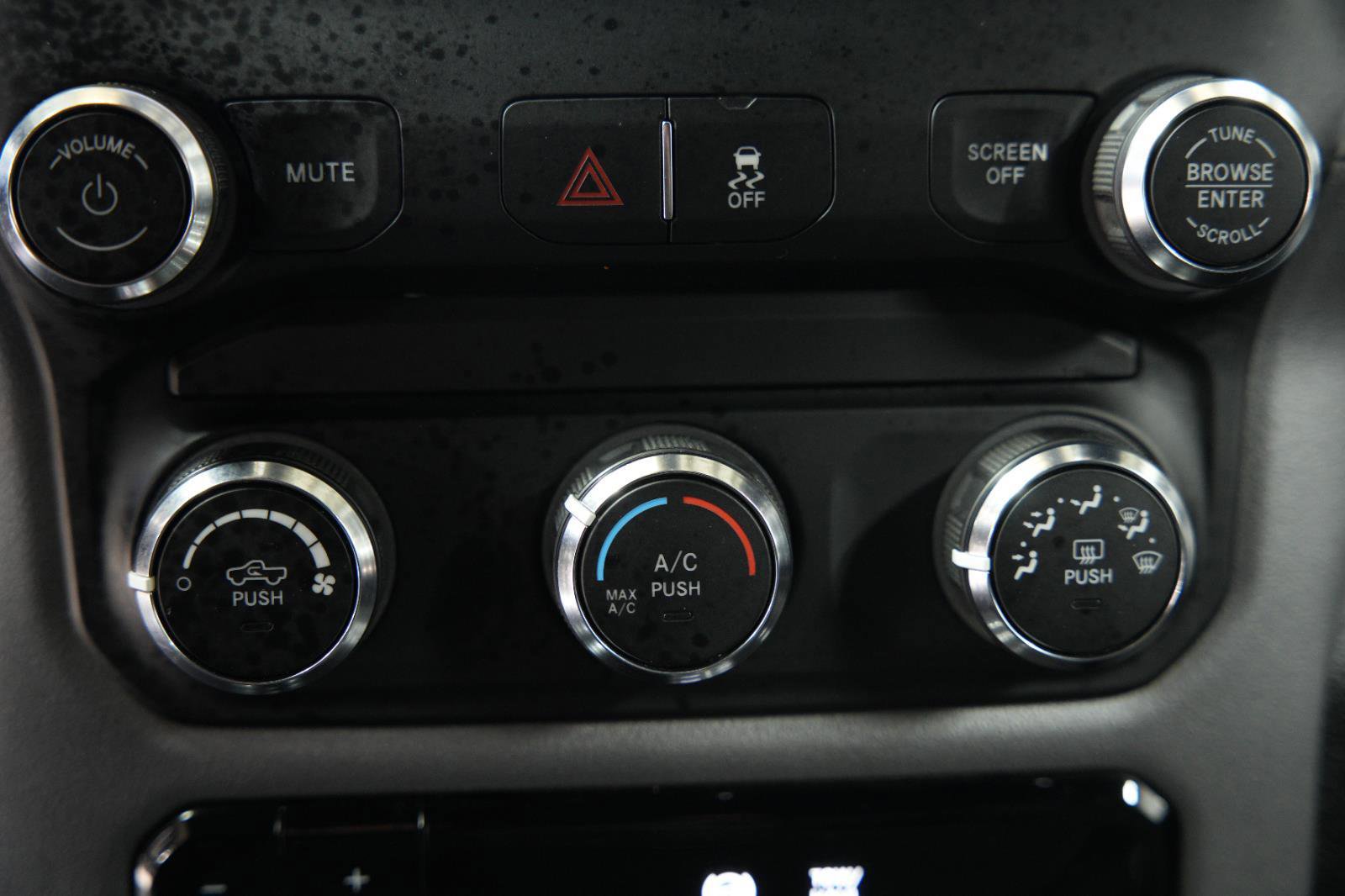Used 2024 RAM 2500 Big Horn image 38