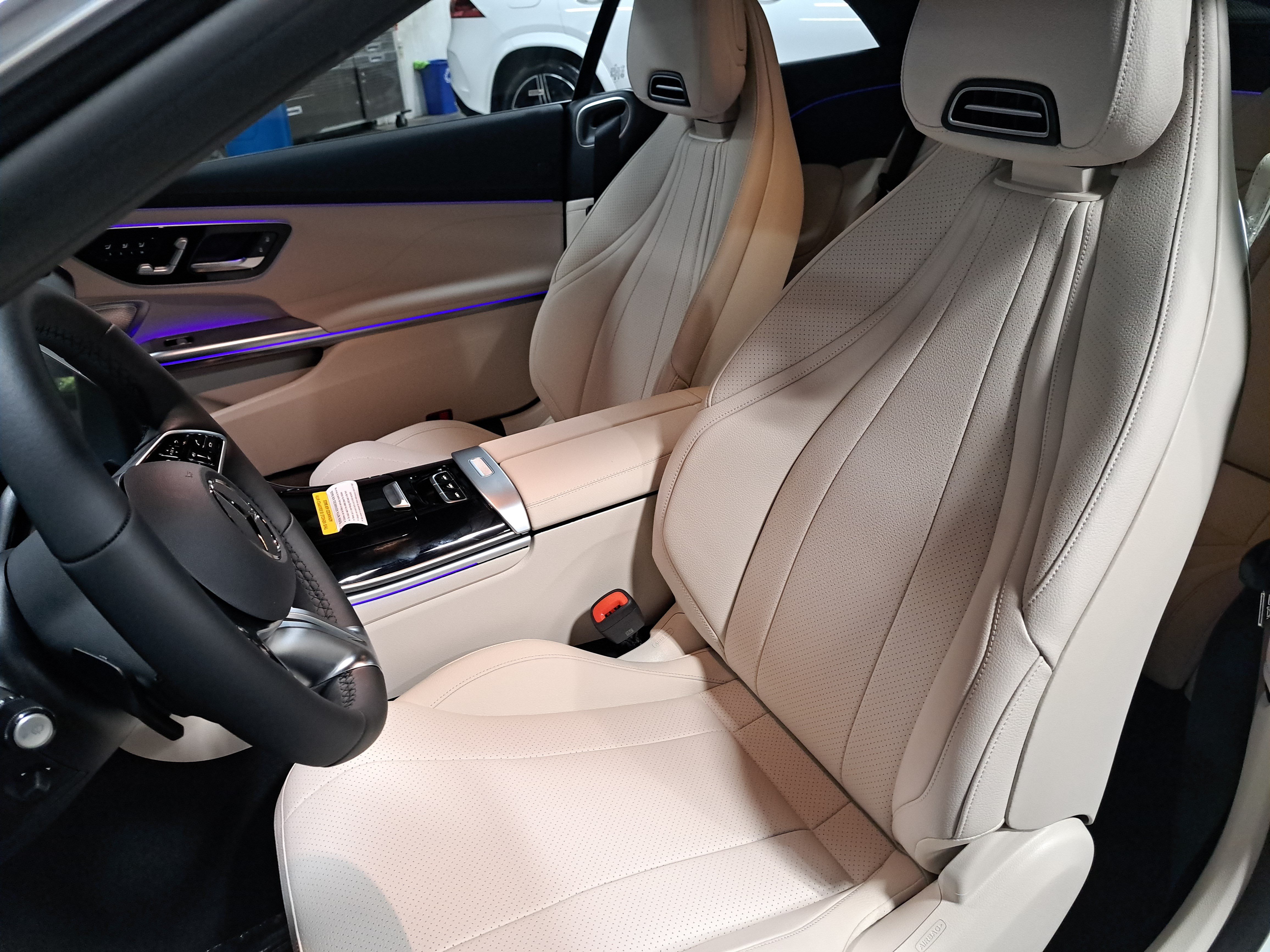 New 2027 Mercedes-Benz CLE 300 4MATIC Cabriolet image 13