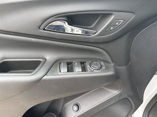 Used 2024 Chevrolet Equinox LT FWD image 43