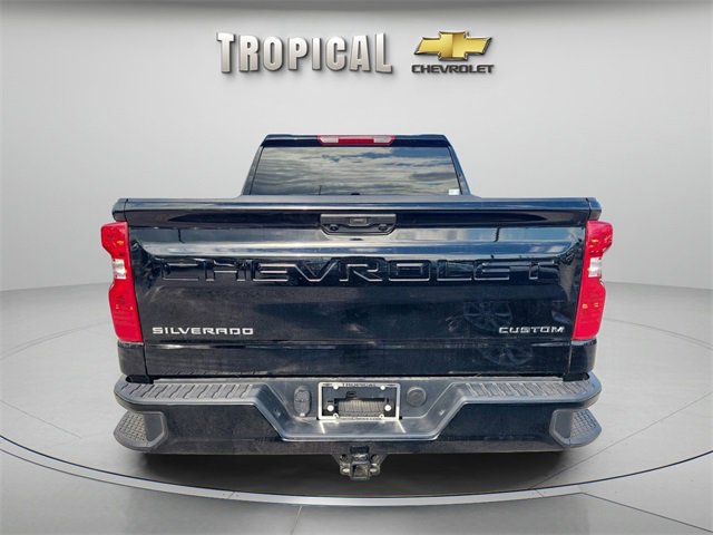 New 2026 Chevrolet Silverado 1500 Custom image 3