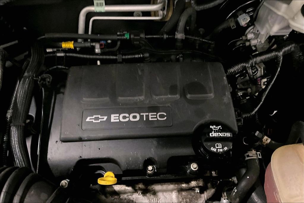 Used 2019 Chevrolet Trax LT w/ LT Convenience Package image 28