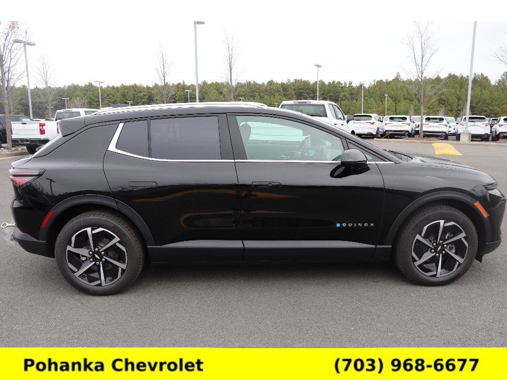 New 2026 Chevrolet Equinox EV LT FWD image 8