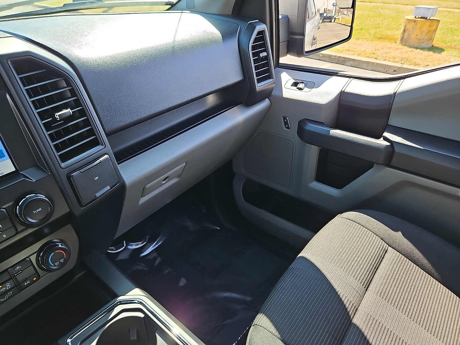 Used 2019 Ford F150 XL w/ Equipment Group 101A Mid image 25