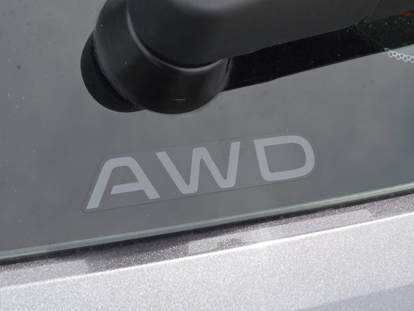 Used 2023 Honda HR-V LX image 9
