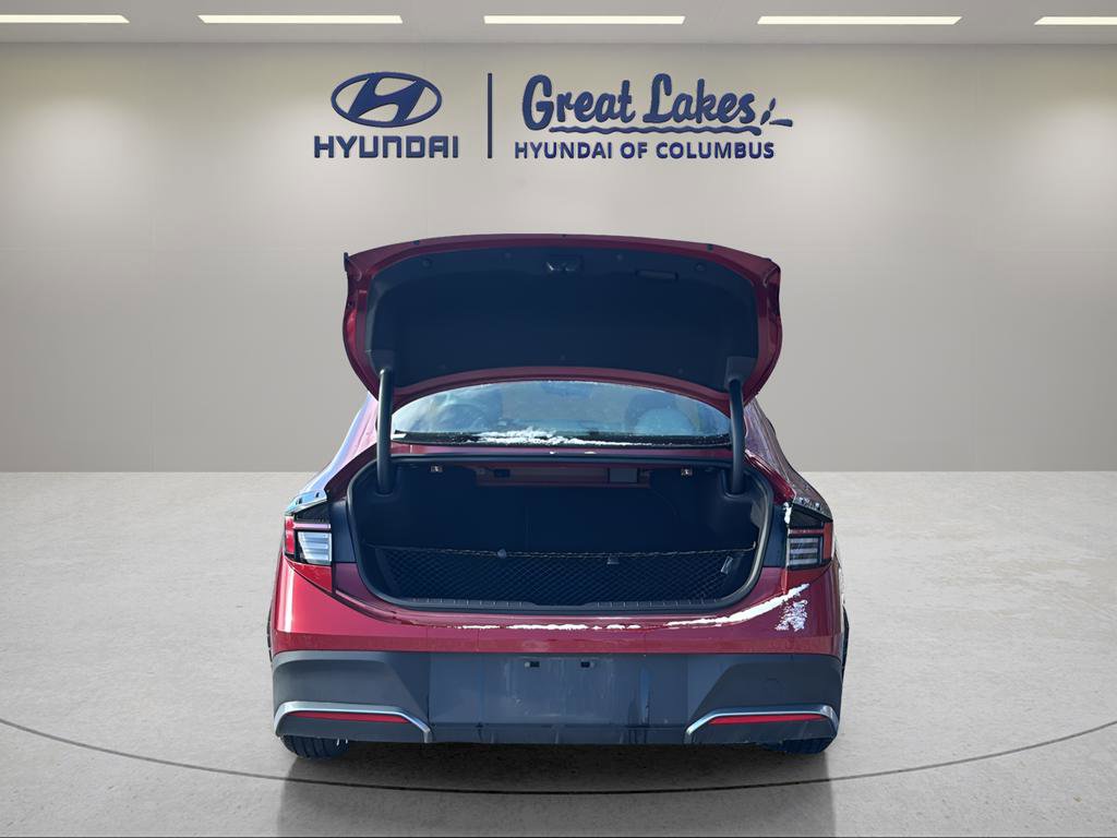 Certified 2025 Hyundai Sonata SE image 10