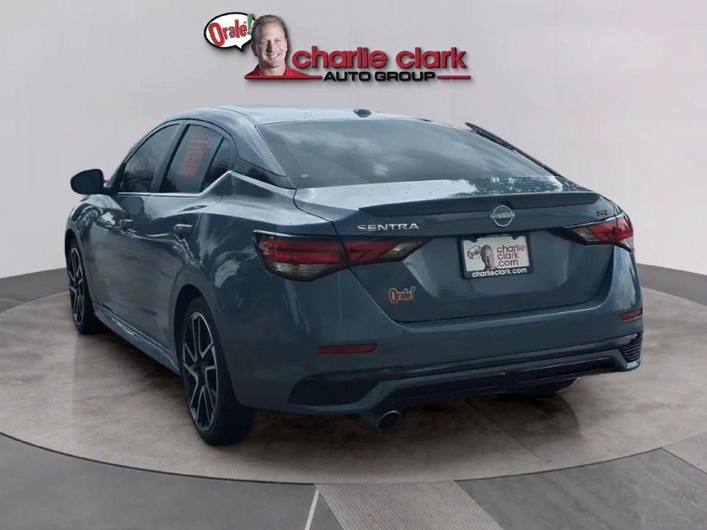 Certified 2025 Nissan Sentra SR FWD image 3