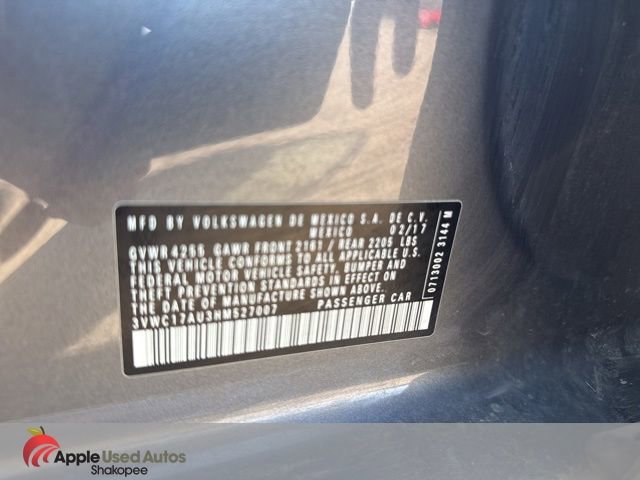 Used 2017 Volkswagen Golf SE image 12