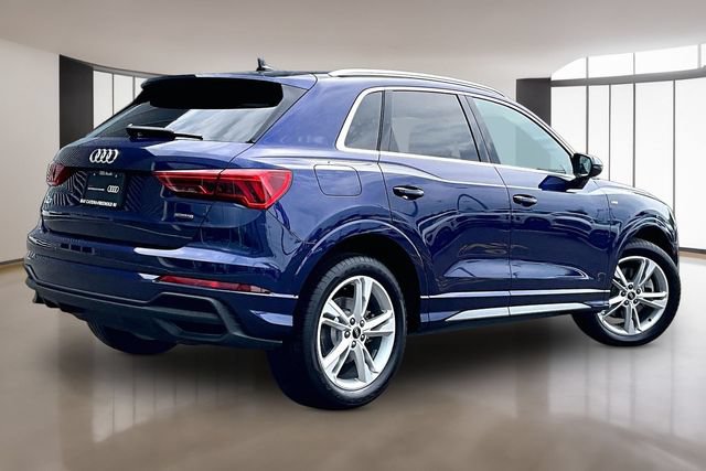 Used 2023 Audi Q3 2.0T Premium w/ Convenience Package AWD/4WD image 5
