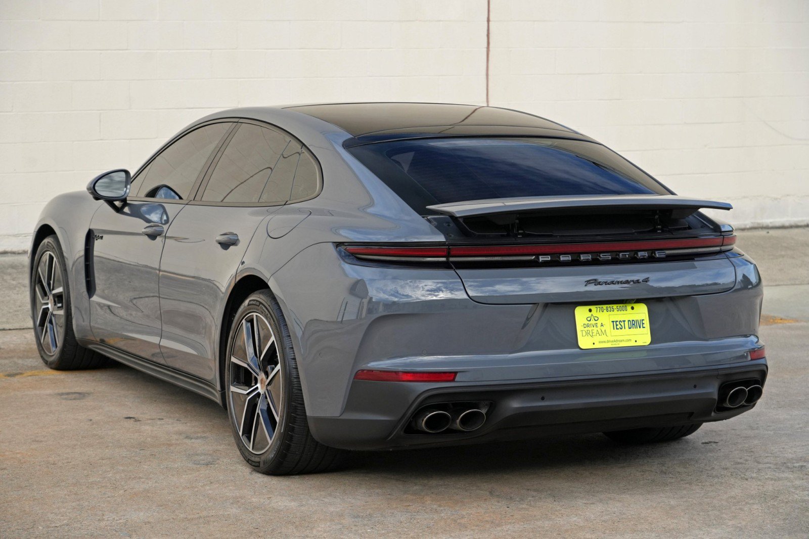Used 2025 Porsche Panamera 4 w/ Premium Package AWD/4WD image 57