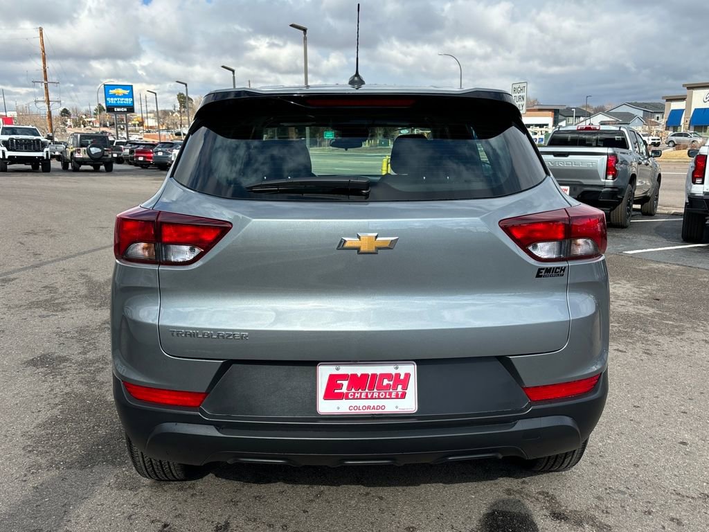 Used 2023 Chevrolet TrailBlazer LS image 4