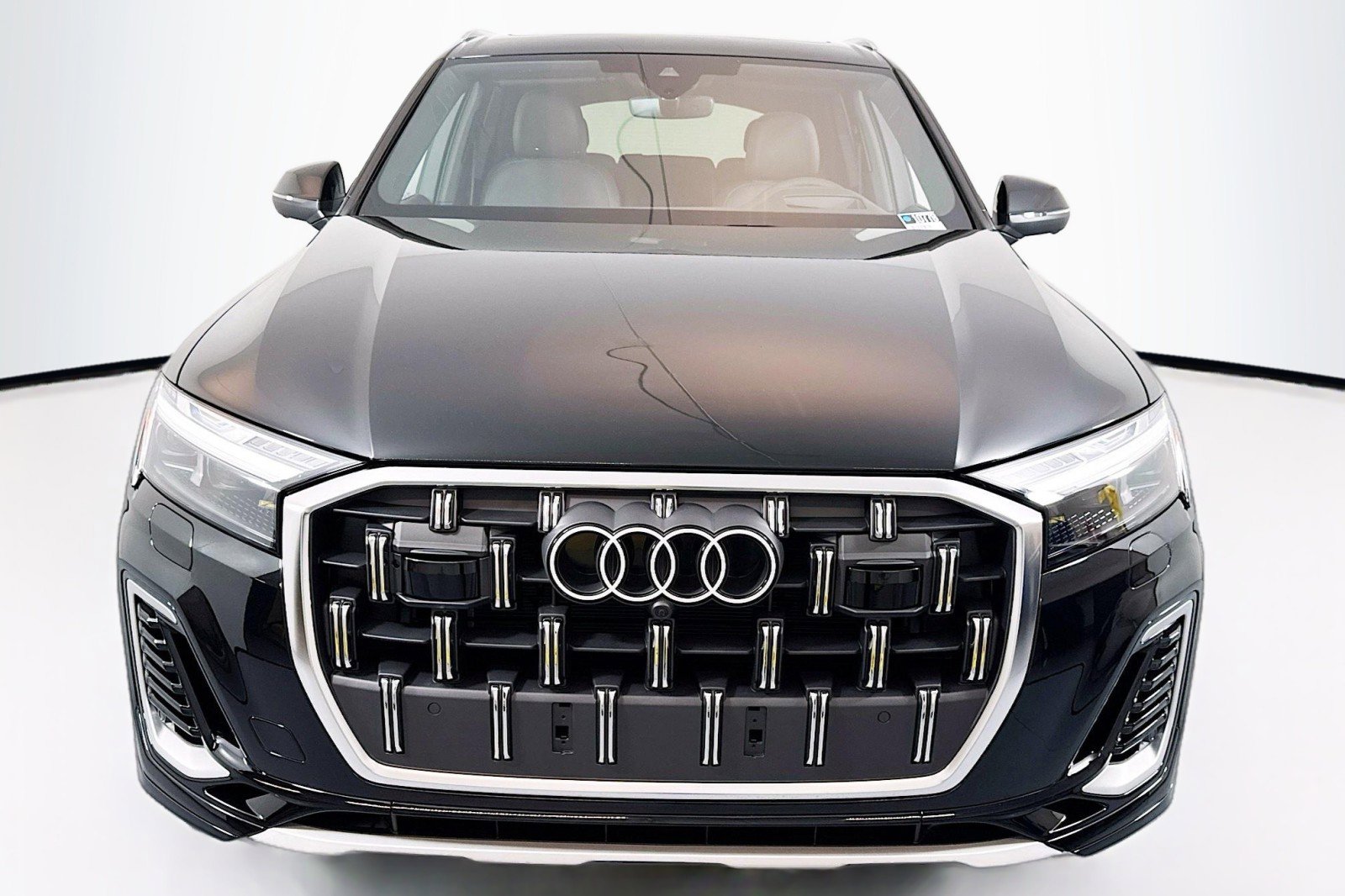 New 2025 Audi Q7 3.0T Prestige image 2