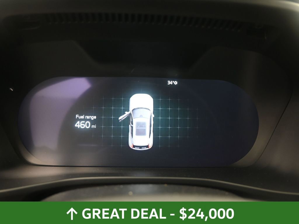 Used 2024 Volvo XC40 B5 Core image 23