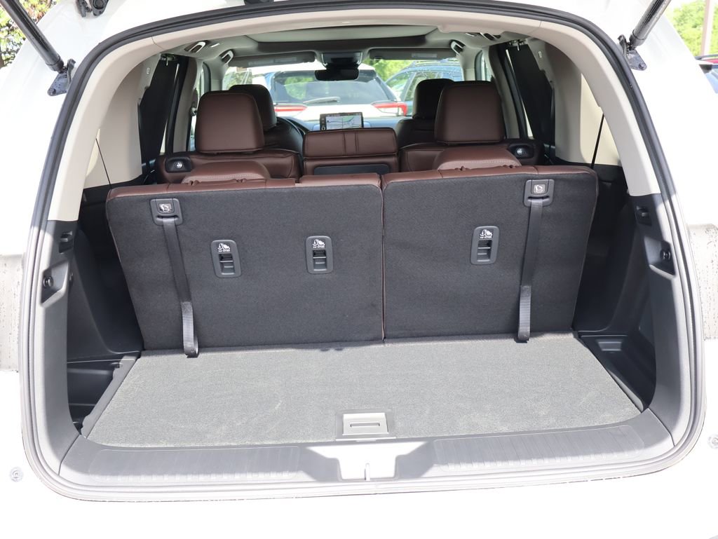 Certified 2025 Honda Pilot Elite image 16