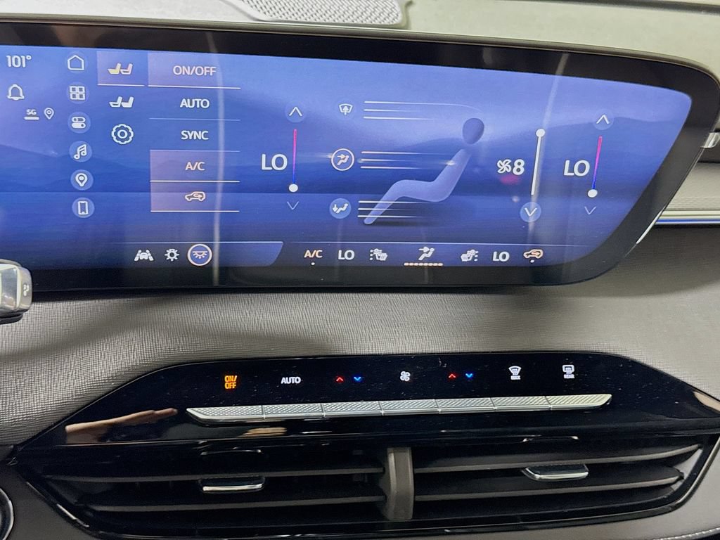 New 2026 Buick Enclave Sport Touring w/ Power Package FWD image 10