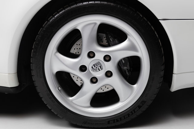 Used 1995 Porsche 911 Carrera image 30