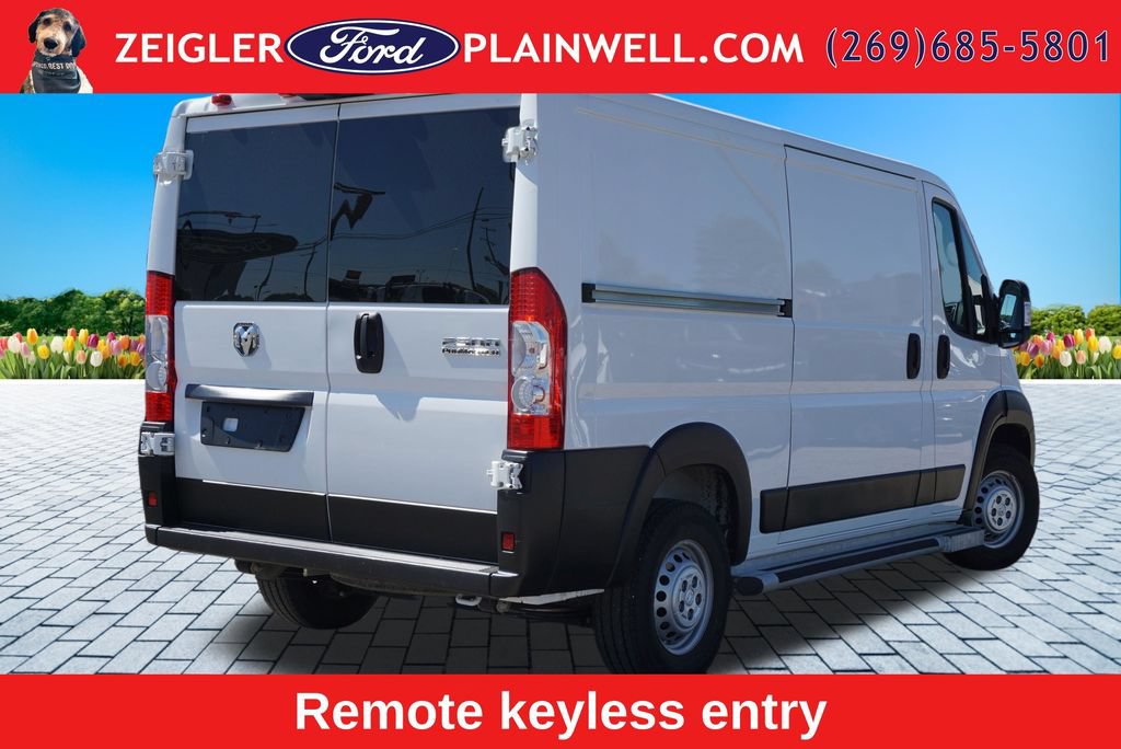Used 2025 RAM ProMaster 2500 w/ U-Haul Equipment Group FWD image 5