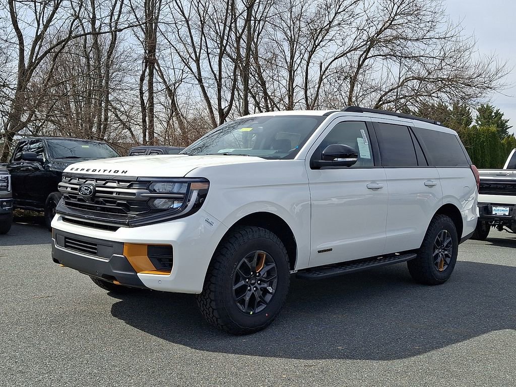 New 2026 Ford Expedition Tremor image 2