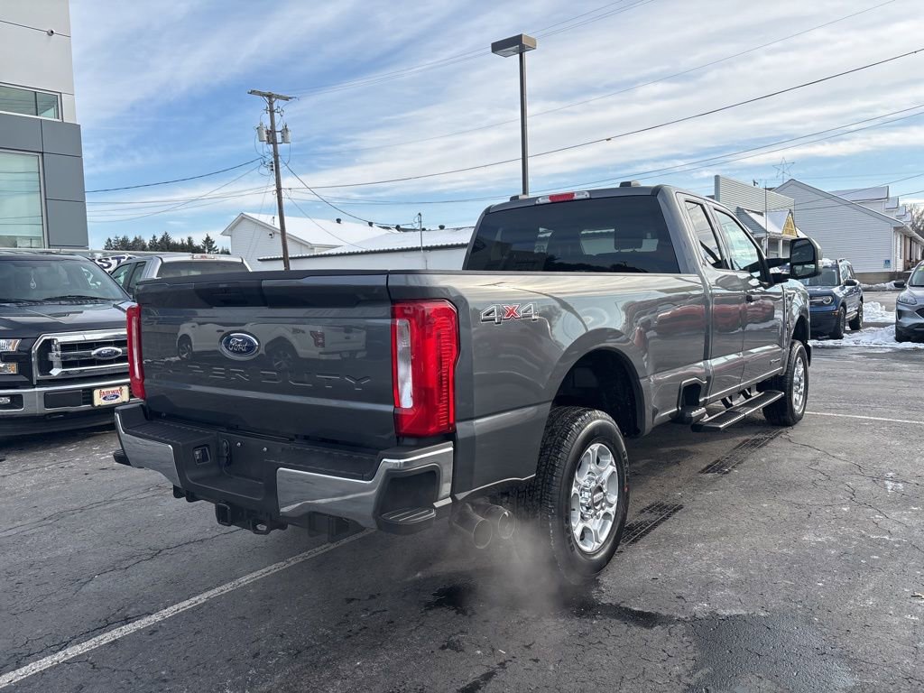New 2026 Ford F250 XLT image 3