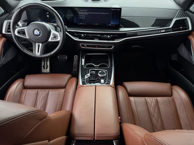 Used 2024 BMW X7 M60i w/ Executive Package image 11