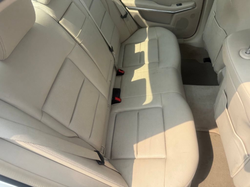 Used 2014 Mercedes-Benz E 350 4MATIC Sedan image 47
