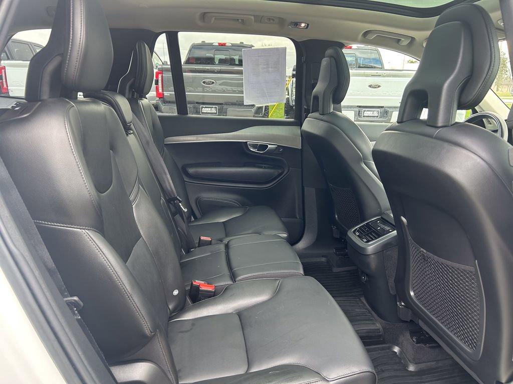Used 2021 Volvo XC90 T5 Momentum w/ Climate Package image 21