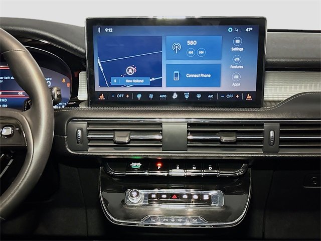 Used 2023 Lincoln Corsair AWD w/ Equipment Group 101A image 11