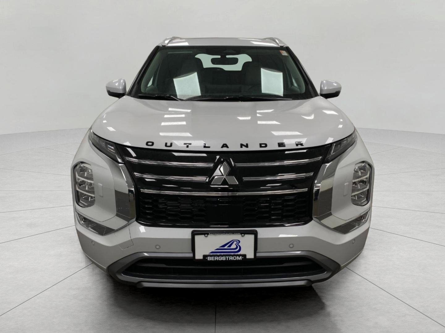 New 2026 Mitsubishi Outlander SEL image 10