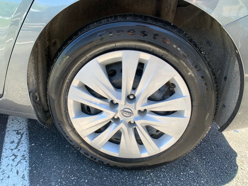 Used 2025 Nissan Sentra S FWD image 33