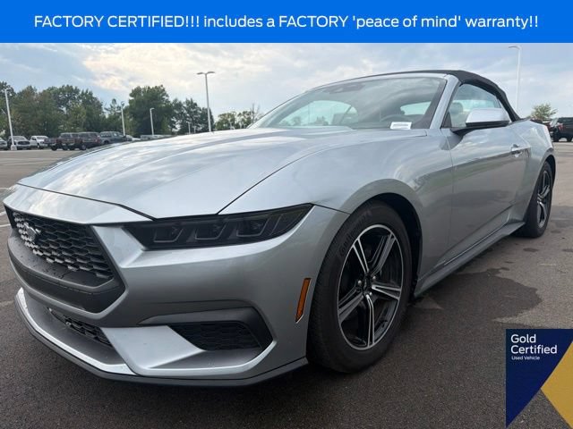 Used 2025 Ford Mustang Premium RWD image 4