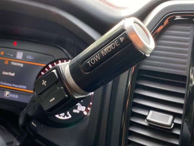Used 2022 Nissan Titan PRO-4X w/ Pro-4x Convenience Package image 29