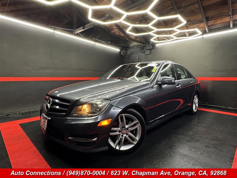 Used 2014 Mercedes-Benz C 250 Sedan image 2