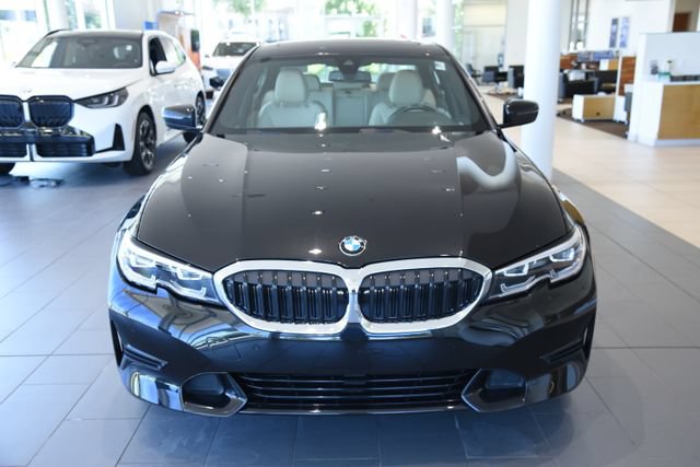 Used 2021 BMW 330i xDrive Sedan AWD/4WD image 6