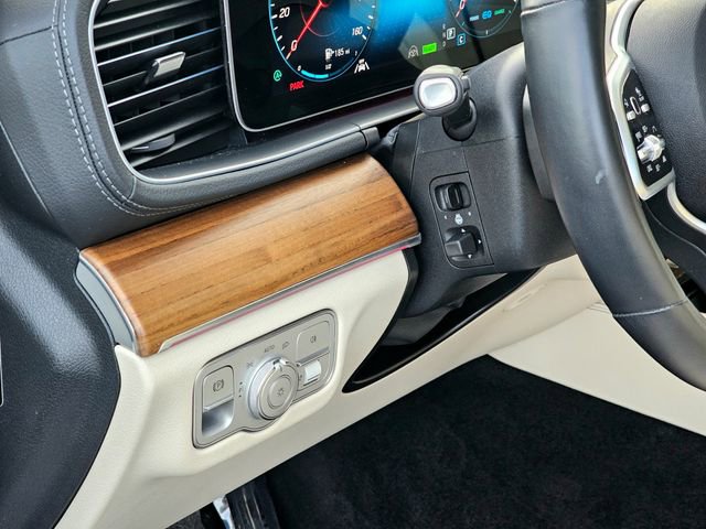 Used 2022 Mercedes-Benz GLS 450 4MATIC image 18