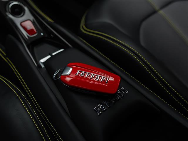 Used 2021 Ferrari F8 Tributo RWD image 47