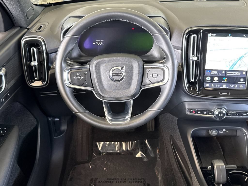 Certified 2023 Volvo C40 Recharge Core AWD/4WD image 13
