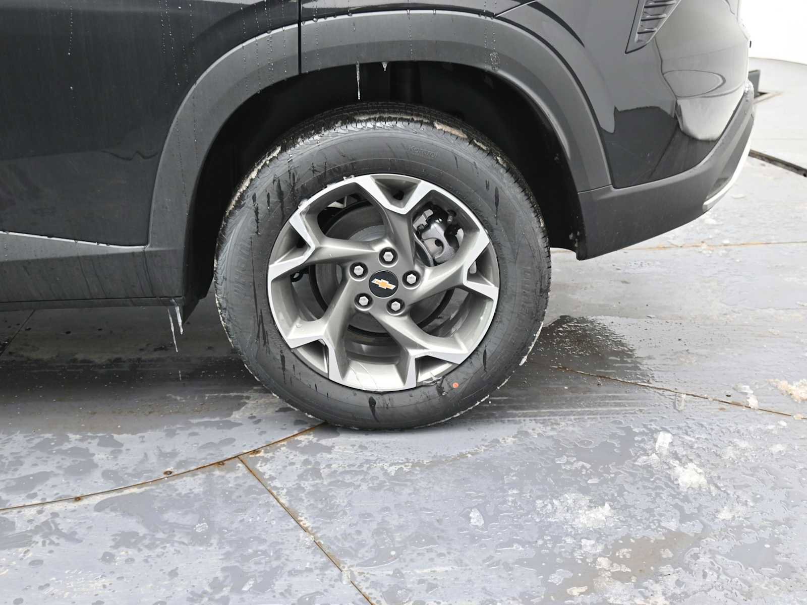 New 2026 Chevrolet Trax LT w/ LT Convenience Package image 5