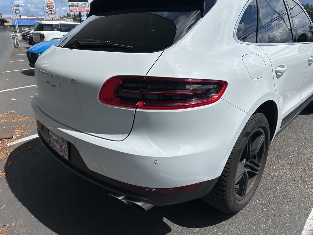 Used 2018 Porsche Macan S AWD/4WD image 3