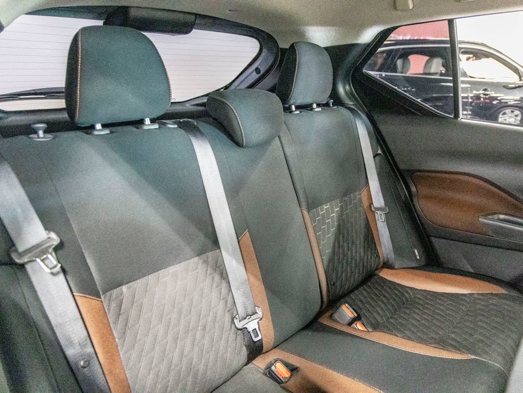 Used 2023 Nissan Kicks SR FWD image 30