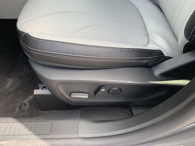 New 2026 Ford Escape SE w/ PHEV Premium Package image 22