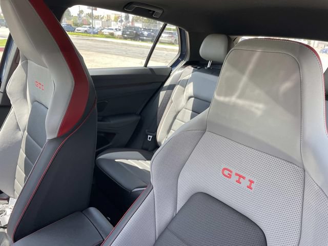 New 2026 Volkswagen GTI SE FWD image 20