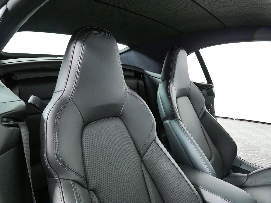 Certified 2026 Porsche 911 GTS RWD image 21