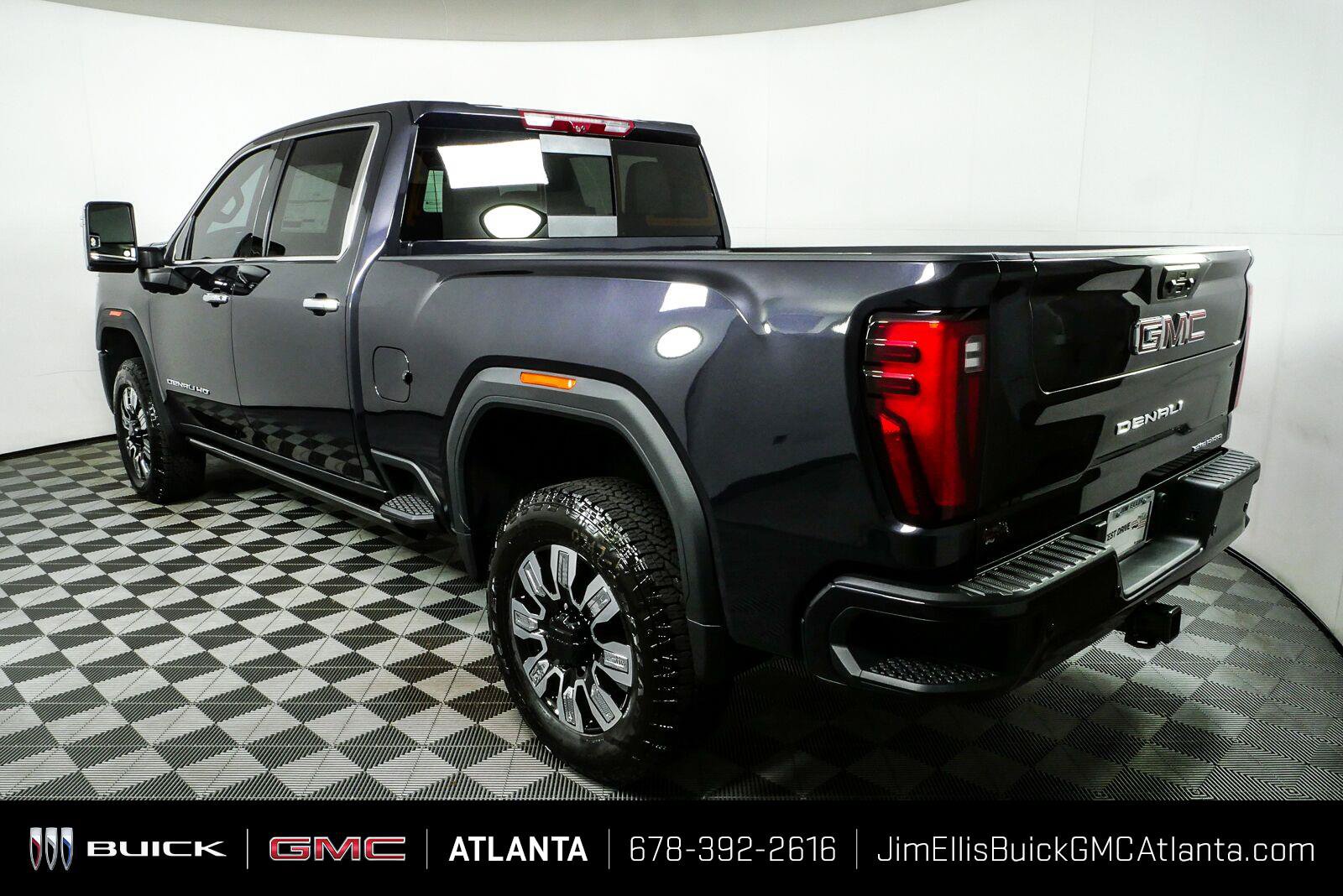 New 2026 GMC Sierra 2500 Denali w/ Denali Reserve Package AWD/4WD image 30